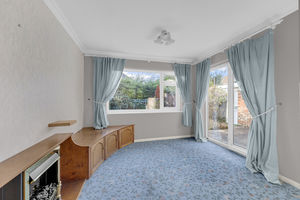 Photo 7- click for photo gallery